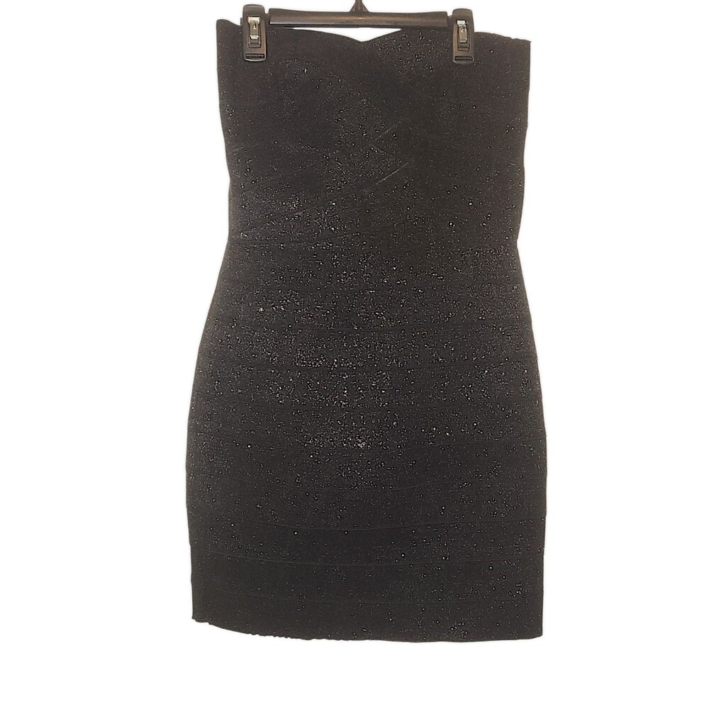 L'atiste By Amy “Bandage” Dress Scallop Edge Sz M, LBD Cutout Back 2 Zip…
